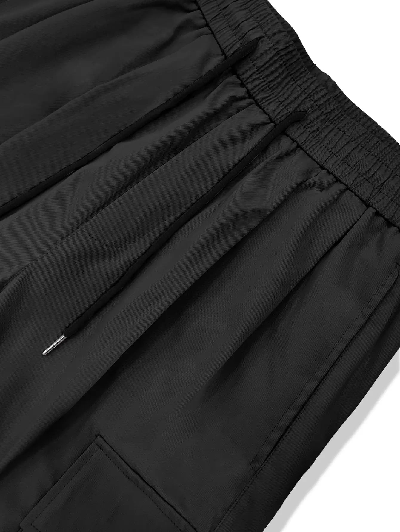 Calça cargo com bolso lateral e design clássico